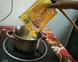A picture of step 1 of Instant Spicy Pasta.