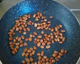 Foto langkah ke 1 dari resep Kacang Sembunyi Pedas Manis.