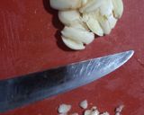 Foto langkah ke 1 dari resep Garlic oil | Minyak Bawang anti pahit awet tahan lama.