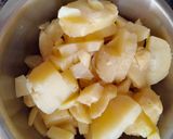 A picture of step 1 of Cheese samosa.