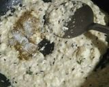 A picture of step 4 of Cashew Curry.