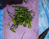 Foto langkah ke 5 dari resep Rempeyek Daun Jeruk (no santan,telur) Reunyah.