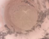 Foto del paso 3 de la receta: Licuado de dulce de leche, cocoa y café 🥤