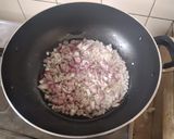 A picture of step 1 of Green Singaporiean Rice.