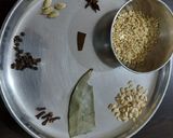 A picture of step 2 of Veg kolhapuri sabji.