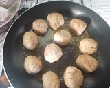 Foto del paso 4 de la receta: Albóndigas con salsa al vino blanco