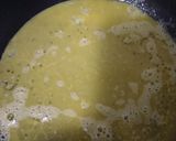 Foto del paso 2 de la receta: 🍓Tipo crepe de huevo con frutillas o banana.🍌