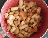 A picture of step 2 of Bread Halwa.