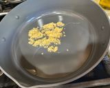 A picture of step 1 of Ginisang Togue.