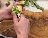 Karczochy w cieście - smażone krok przepisu 1 zdjęcie