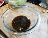 [日式料理] 日式黑椒牛柳串燒（附簡易黑椒醬作法）的食譜步驟1照片