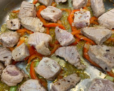 Foto del paso 3 de la receta: Bonito con tomate