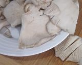 Foto del paso 5 de la receta: 🫘 Alubias carillas con setas 🍄