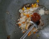 Foto langkah ke 6 dari resep Nasi Goreng Tomat.