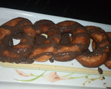 A picture of step 8 of Doughnuts.