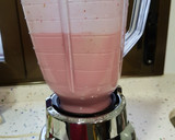 Foto del paso 3 de la receta: Helado cremoso de frambuesas!!!