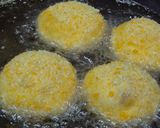 Foto langkah ke 5 dari resep Roti Goreng Tanpa Ulen.