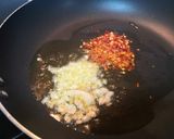મેક્સિકન રાઈસ (Mexican Rice Recipe In Gujarati) રેસીપી સ્ટેપ2ફોટો