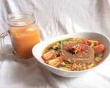 Foto langkah ke 6 dari resep Mie Tek Tek / Mie Kuah Pedas (Indomie Goreng Instan).