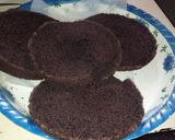 A picture of step 14 of Black forest cake without oven.