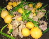 Hình bước làm 3 của món Trứng non cháy tỏi