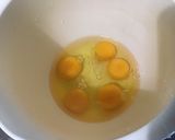 Une image de l'étape 2 de Gâteau léger à la rhubarbe et crème de citron.