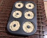 A picture of step 3 of Baked Medu Vada.