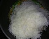 Foto langkah ke 8 dari resep Mie Bihun Kuah.