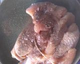Gambar langkah 1 resipi Chicken katsu.