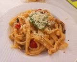 Foto del paso 9 de la receta: Cintas cortadas a cuchillo con salsa caprese reversionada