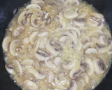 Foto del paso 4 de la receta: Solomillos de pollo en salsa
