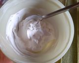 Foto del passaggio 2 della ricetta Dessert al cucchiaio con caffè, panna e pasta sfoglia
