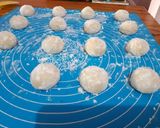 Foto langkah ke 6 dari resep Donut Susu.