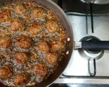 A picture of step 3 of Gol Ghee Kebab.