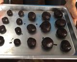 A picture of step 2 of Oreo bomb 💣.