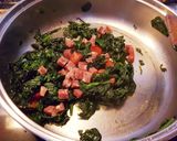 Foto del paso 3 de la receta Espinacas con jamón, lentejas y huevo a la plancha