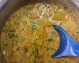 A picture of step 4 of Cluster beans and pumpkin curry.