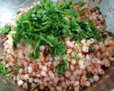 A picture of step 6 of Sabudana Vada.