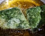 Foto del paso 3 de la receta: Crujientes Fritos 🌮 Con Tortilla De Espinaca...!🌿