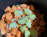 Une image de l'étape 3 de ☆Velouté de Patate Douce, Cacahuètes et Citronnelle☆.