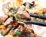 A picture of step 8 of Yellow Pepper Beef with Hoisin Sauce.