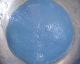 Foto langkah ke 5 dari resep Blue Spirulina Angkak Sourdough Bread.