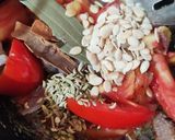 A picture of step 4 of Mushroom matar restaurant style.