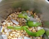 A picture of step 1 of Coconut chutney.
