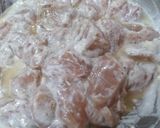 A picture of step 1 of Chicken kadahi.
