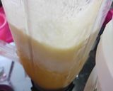 Foto del paso 3 de la receta: Agua de Piña🍍apio y perejil