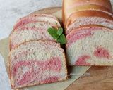 Foto langkah ke 15 dari resep Sourdough Roti Tawar Marmer dengan Angkak.