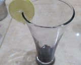 Foto langkah ke 3 dari resep Es Soda Anggur Jeruk Nipis.