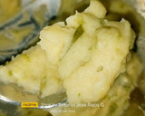 Foto del paso 7 de la receta: Pulpo a feira sobre parmentier de patata y lechuga de alga