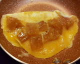 Foto del paso 3 de la receta: Tortilla de dulce de membrillo
